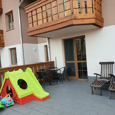 Blizej Chmur Dolny كارباش